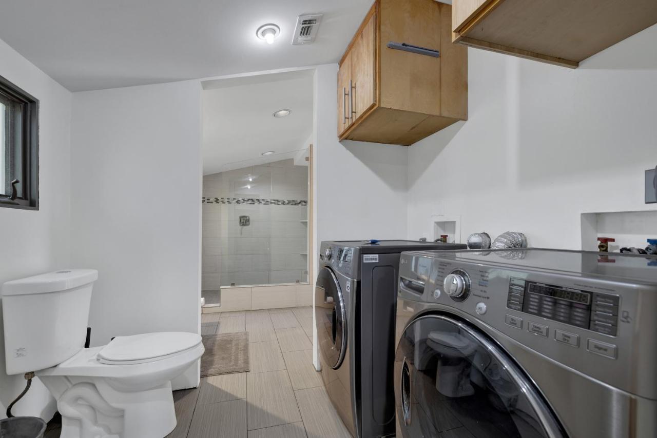 406 Lodge-A: Hot-Tub & 2 Blks To Main St Φρέντερικσμπεργκ Εξωτερικό φωτογραφία